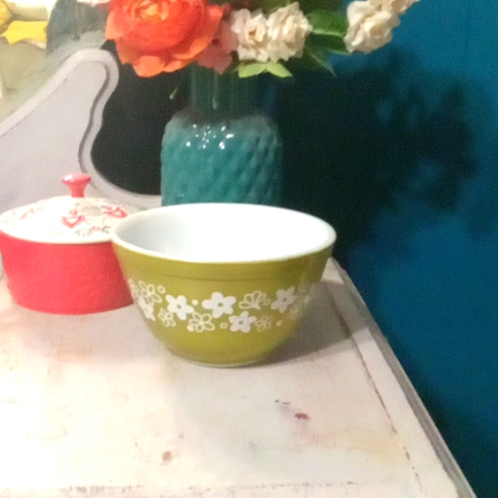 Vintage Pyrex Small Mixing Bowl Crazy Daizy Print Olive Green